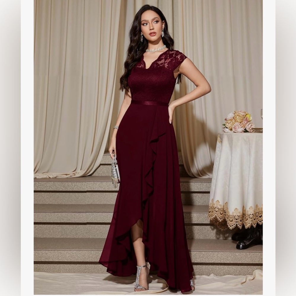 Elegant Burgundy Lace Evening Gown